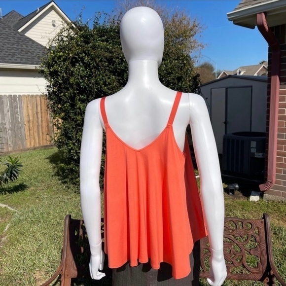 💋NWT Trina Turk Sunset Soirée Garden Double Lined Flowing Tank - Picture 10 of 11